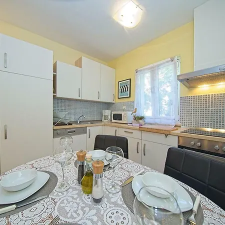 Annika Apartament